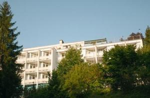 Blick auf die Sanaderm - Bad Mergentheim Baden-Württemberg Deutschland Rehakliniken Baden-Württemberg: Sanaderm in Bad Mergentheim Baden-Württemberg